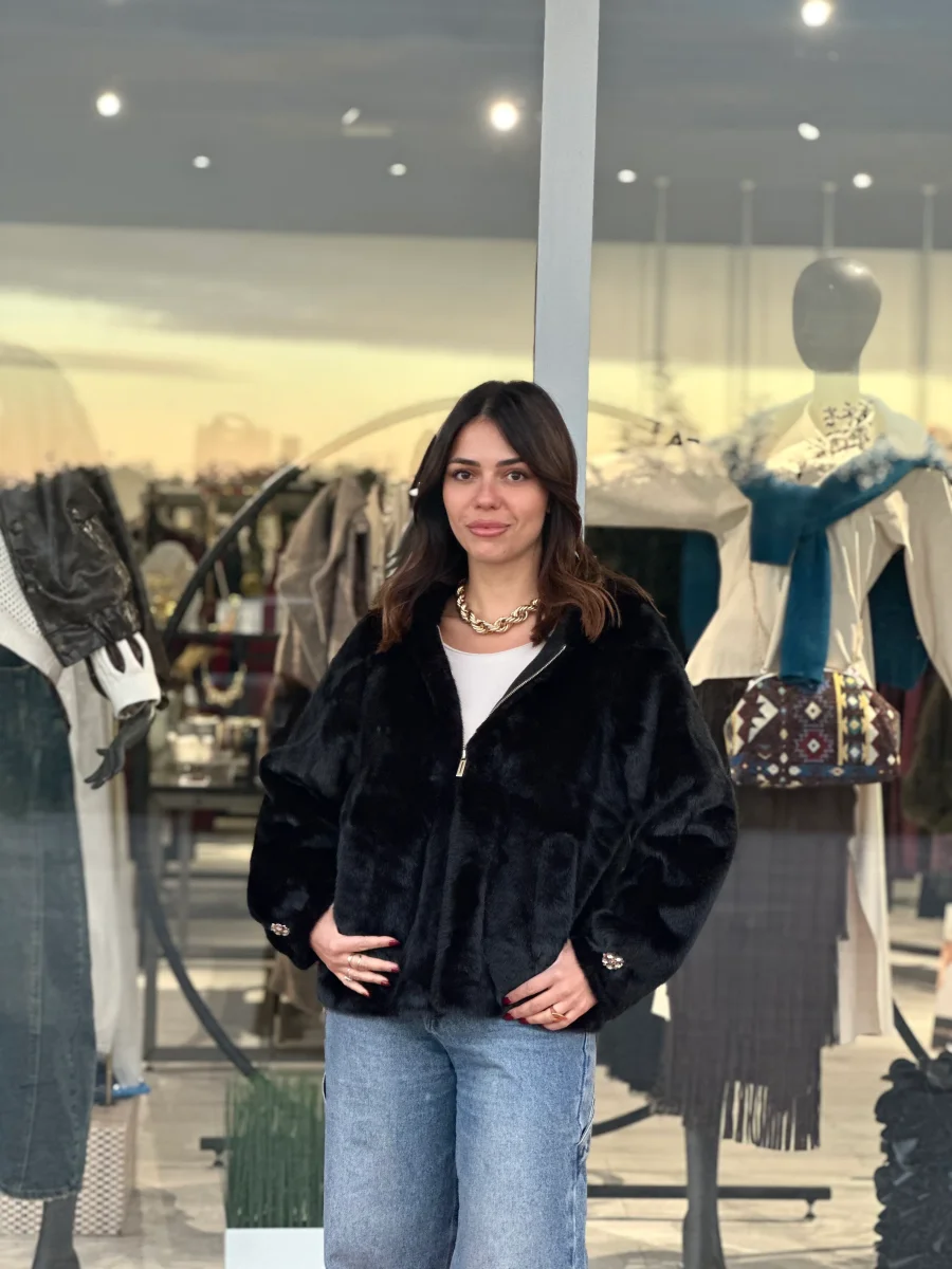 Ecofur con bottoni gioiello