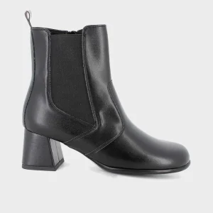 Stivaletto in pelle con zip con tacco (5 cm)