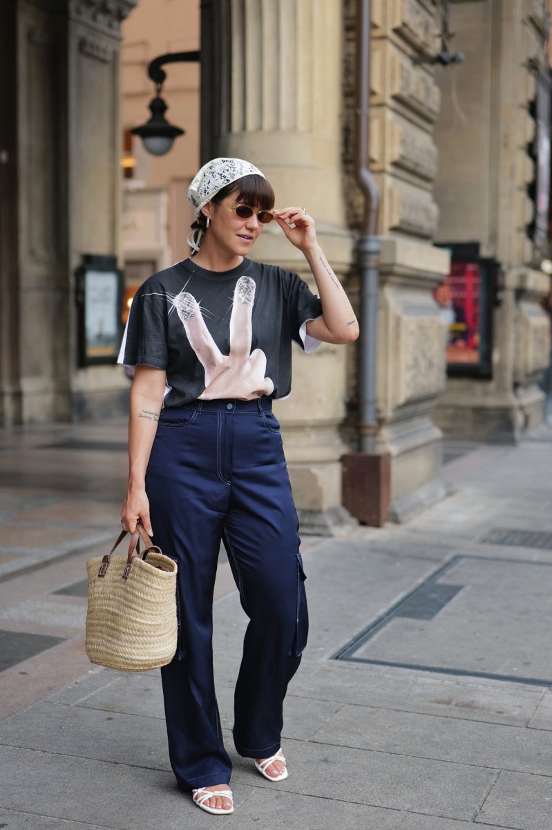 The White Lace Bandana - immagine 5