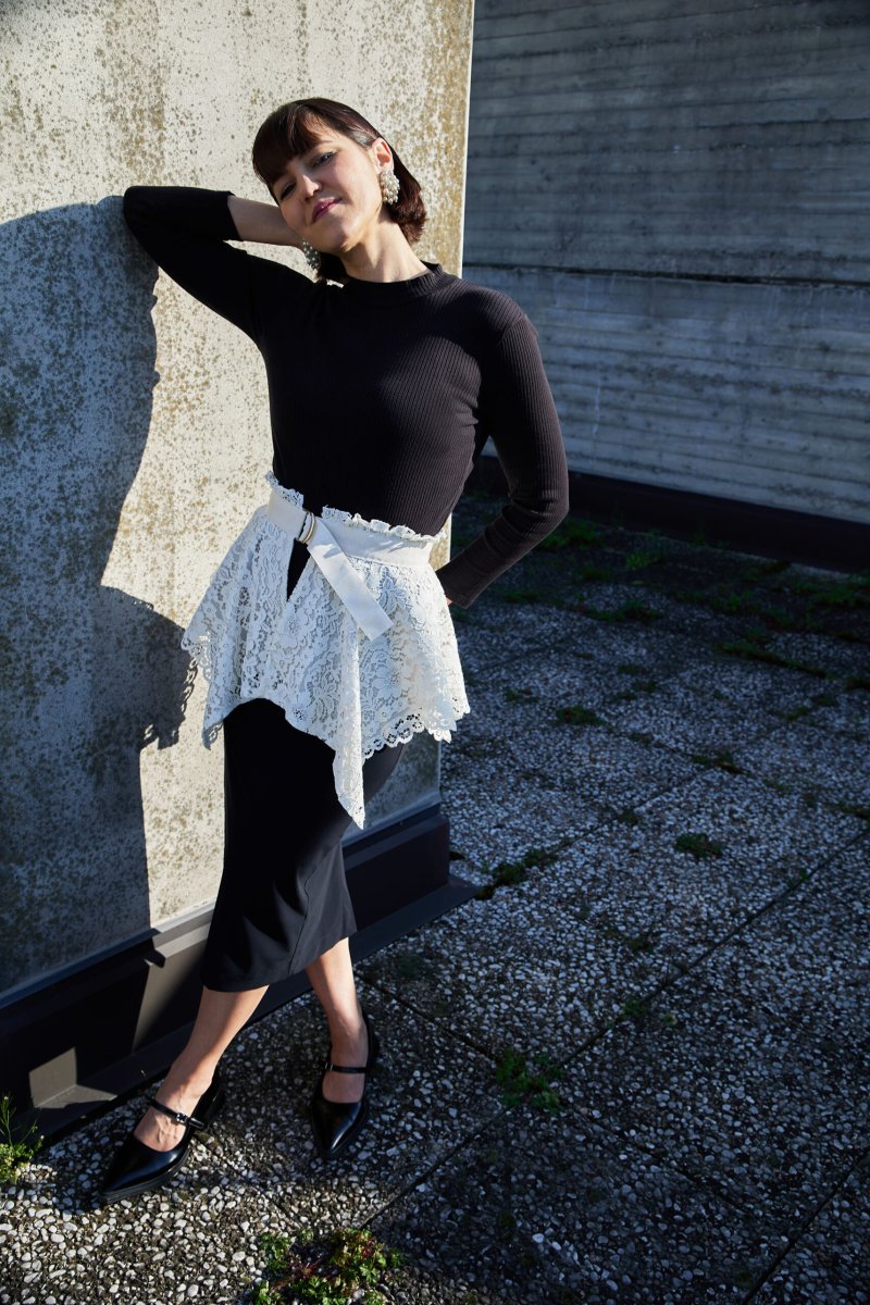 The White Lace Skirt-Belt - immagine 3