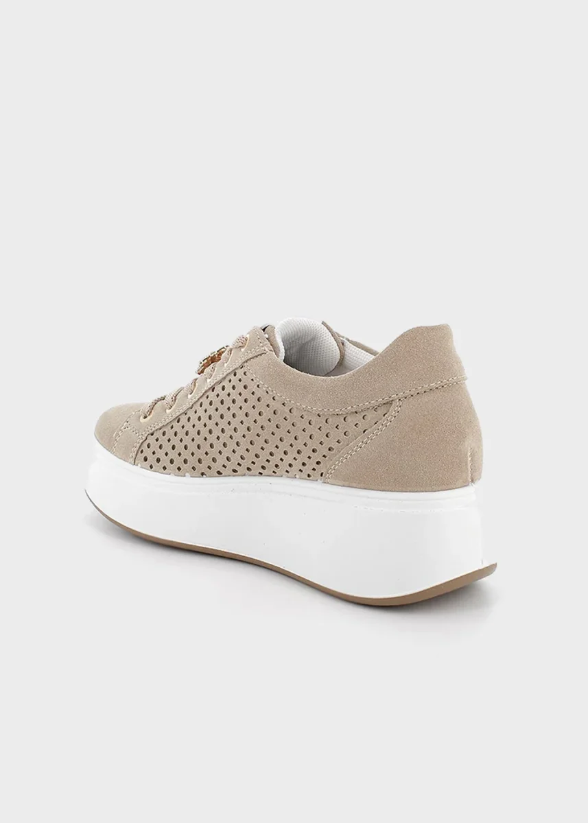 Scarpe con zeppa - immagine 4