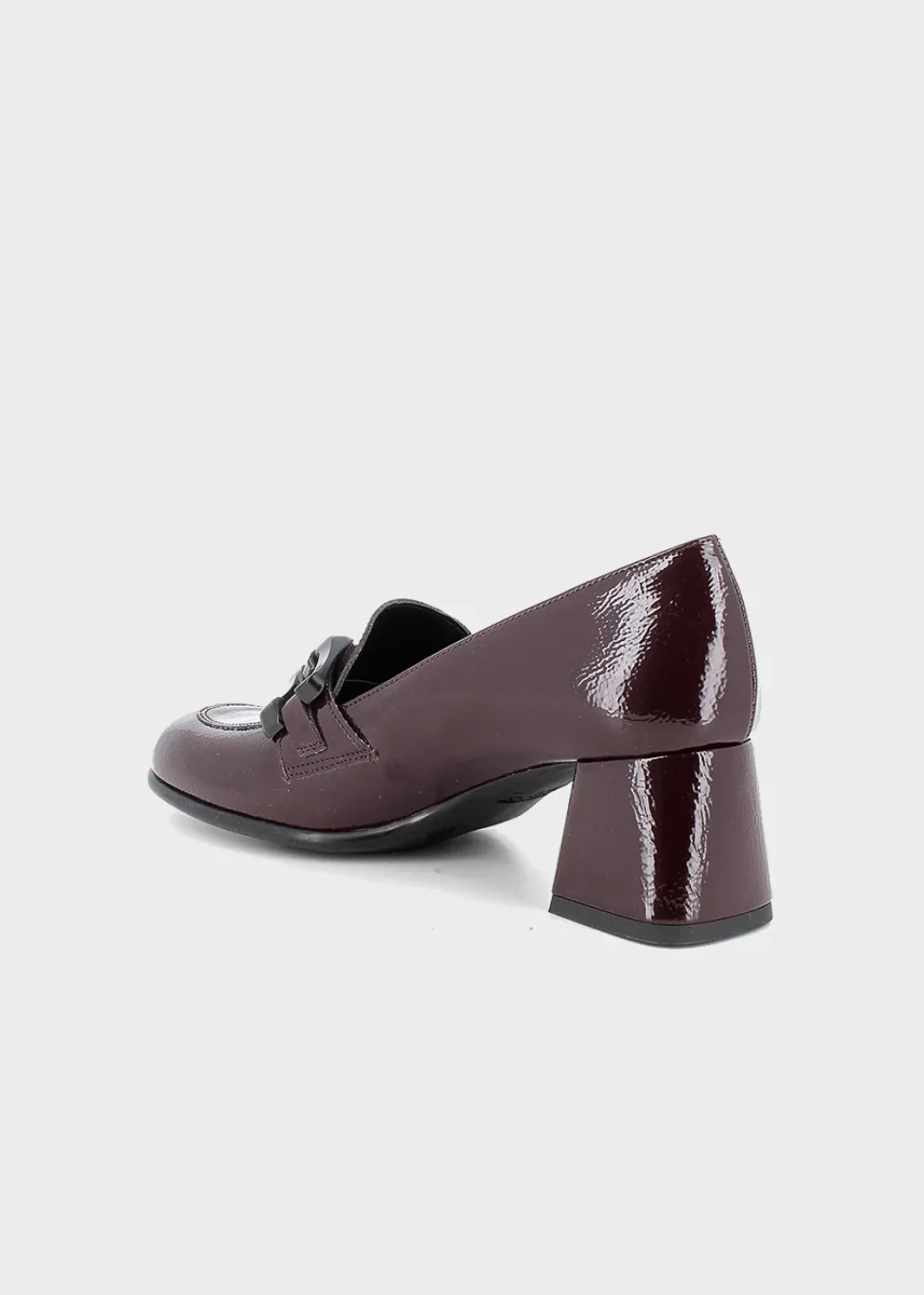 Mocassini con tacco - immagine 4