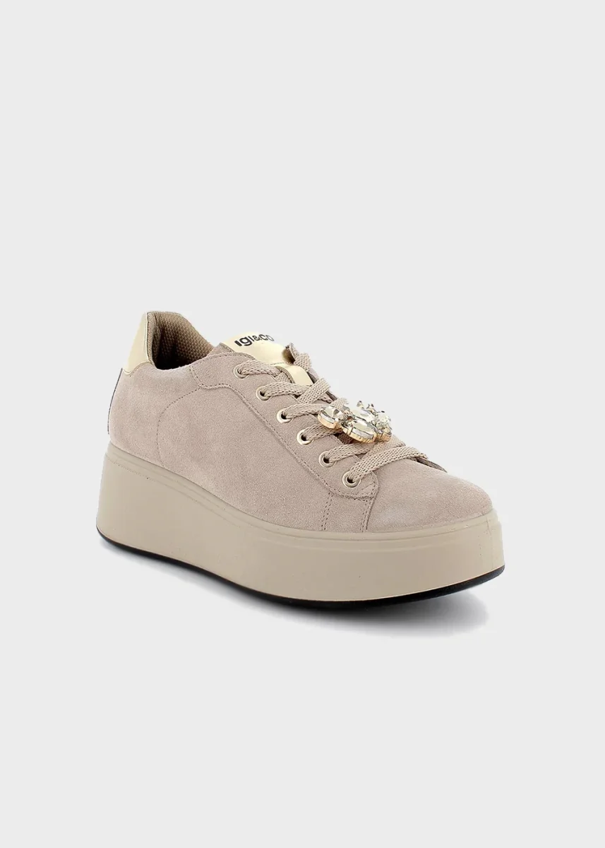 Scarpe con zeppa e lacci - immagine 3