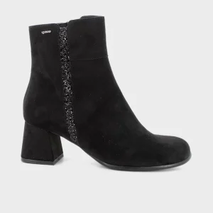 Stivaletti con tacco